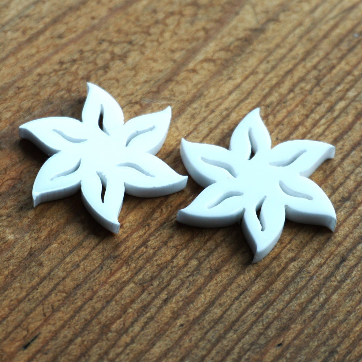 Scatter Table Decoration-23