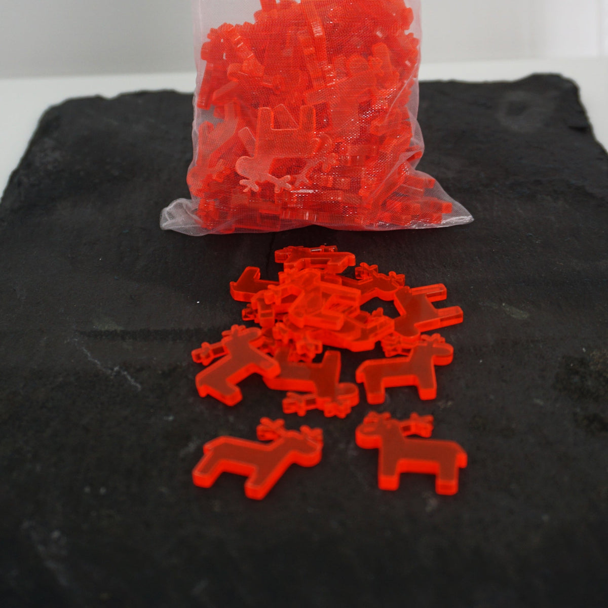 Scatter Table Decoration-8